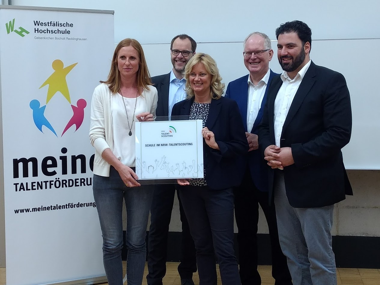 Max-Born-Berufskolleg – „Schule im NRW-Talentscouting“