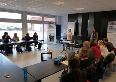 Besuch der HAO beim Gehörlosenzentrum