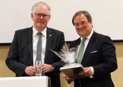 Ministerpräsident Armin Laschet und Landrat Cay Süberkrüb zum Vestischen Jahresempfang zu Gast im Max Born Berufskolleg.