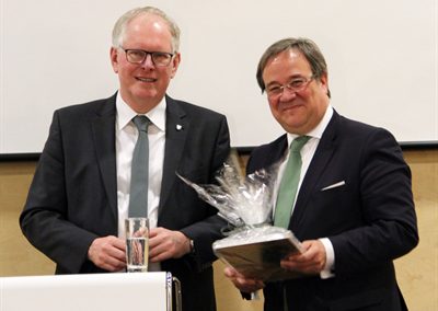 Ministerpräsident Armin Laschet und Landrat Cay Süberkrüb anlässlich des Vestischen Jahresempfangs zu Gast im Max Born Berufskolleg
