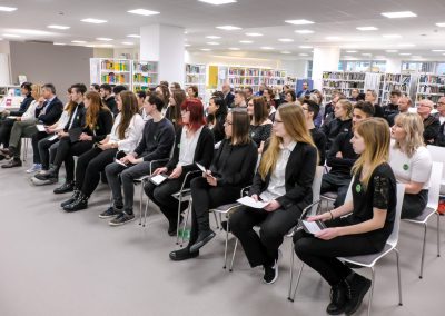 Schüler Gestalten Logo für die neue Stadtbibliothek. Foto: J. Gutzeit