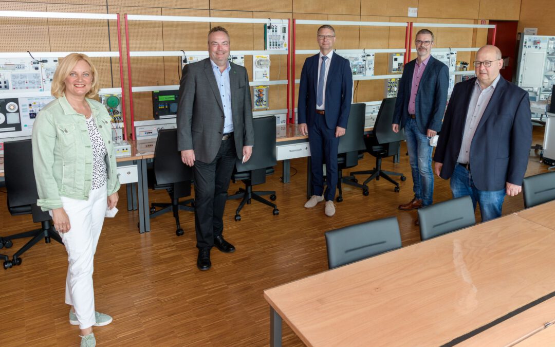 Einweihung eines Smart-Home Labors