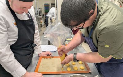 Projekt ‚Max et Elisa au café’