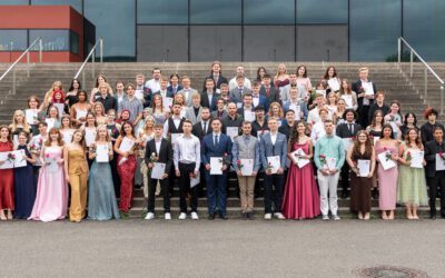 81 Abiturientinnen und Abiturienten des Jahres 2025