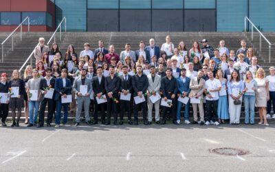 Verabschiedung und Zeugnisübergabe Fachhochschulreife 2025