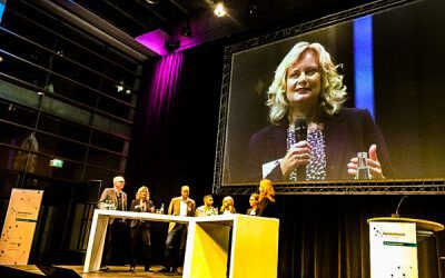 „Digitaloffensive Schule NRW 2018“ – Mit gutem Beispiel vorangehen!